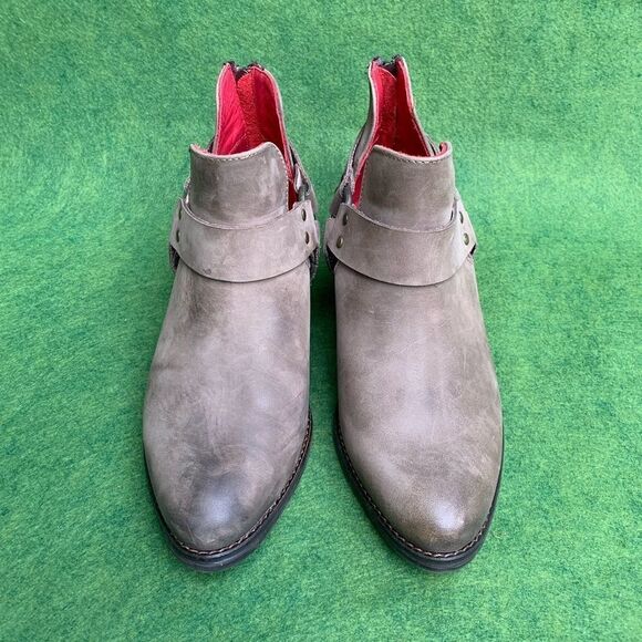 Ferrini 9 Gray Silver Crush Round Toe Ankle Boots Booties - Picture 4 of 10